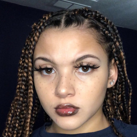 Nikki Luv
